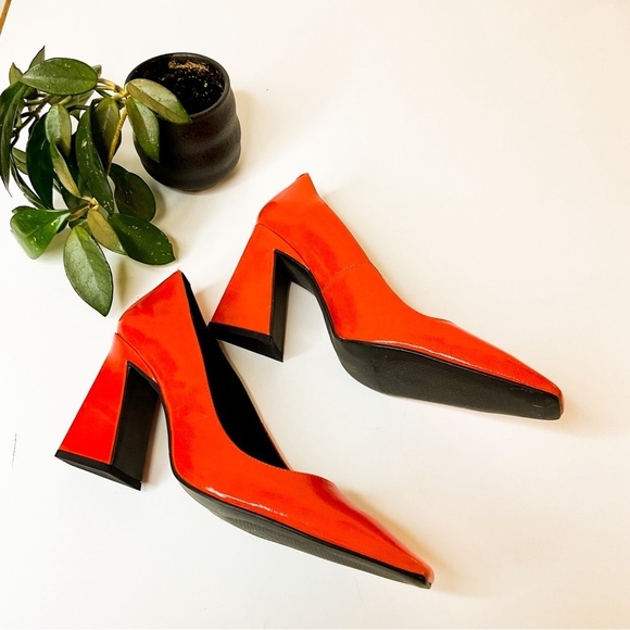 L’INTERVALLE Red Leather Glossy Platform Heels - Picture 2 of 12